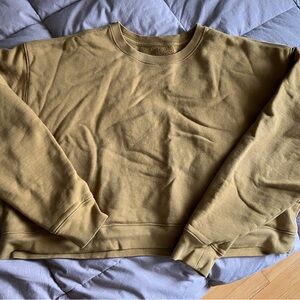 Girlfriend collective cropped sweatshirt